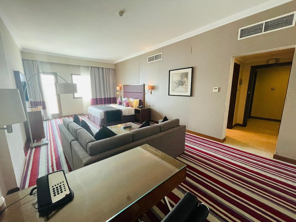 wonder palace hotel qatar