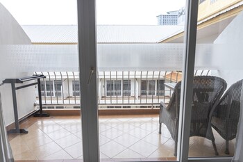 Sabai Sabana,,3 star