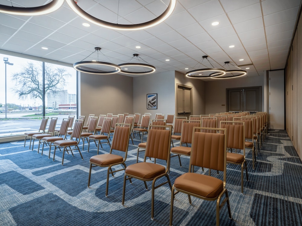 holiday inn chicago ohare airport an ihg hotel