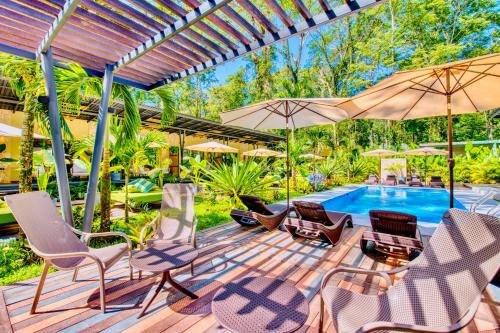 exotico beach and rooms