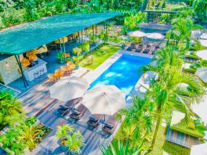 exotico beach and rooms