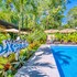 exotico beach and rooms
