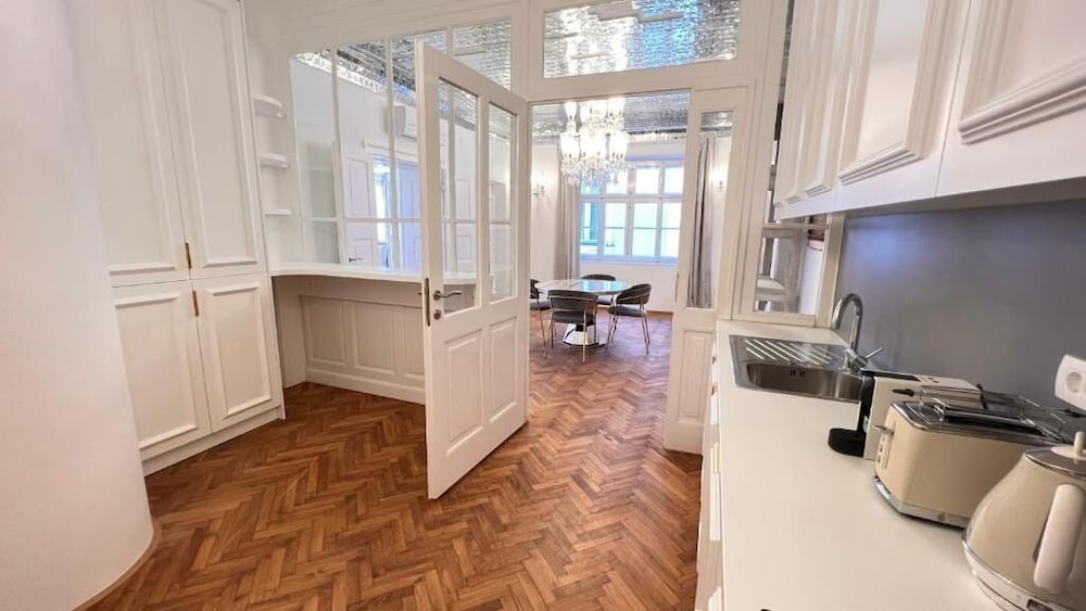 ab ljubljana breg apartments