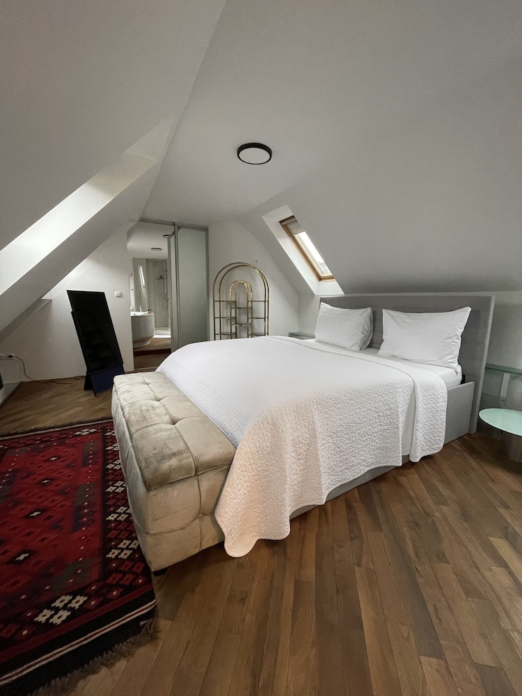 ab ljubljana breg apartments