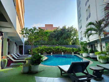 the chanthong hotel pattaya