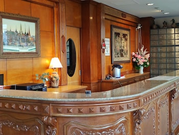 the chanthong hotel pattaya