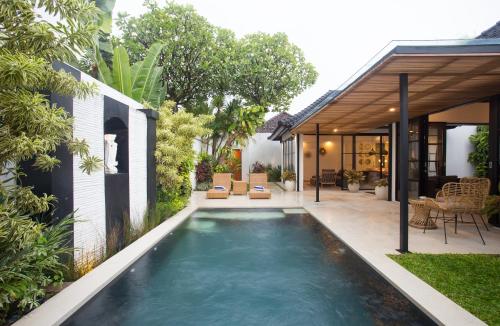 the kons villa bali seminyak