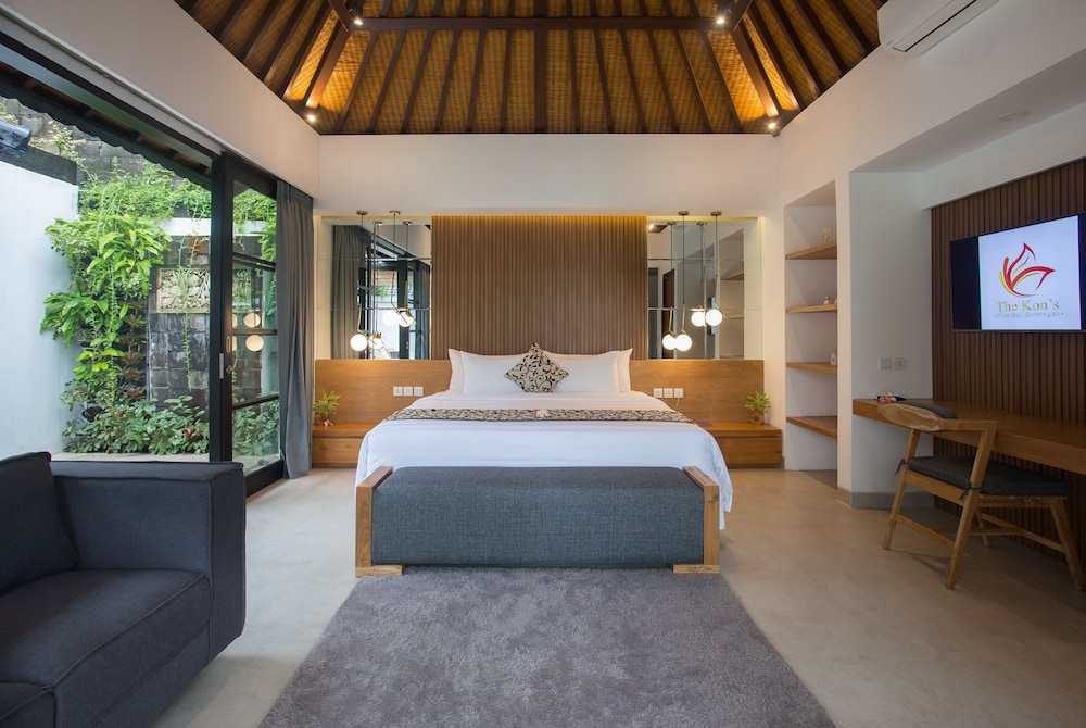 the kons villa bali seminyak