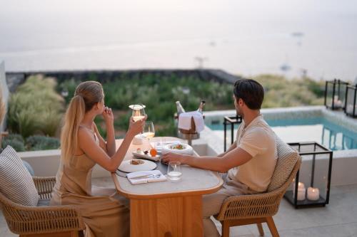 santo mine oia suites
