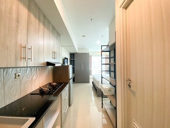 enjoy living studio room at high floor grand kamala lagoon apartment
