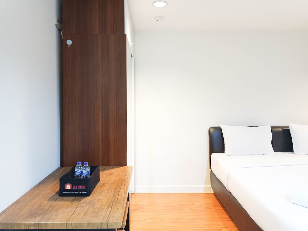 nice and comfortable studio at vida view makassar