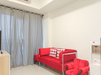 comfortable and tidy 2br at vida view apartment