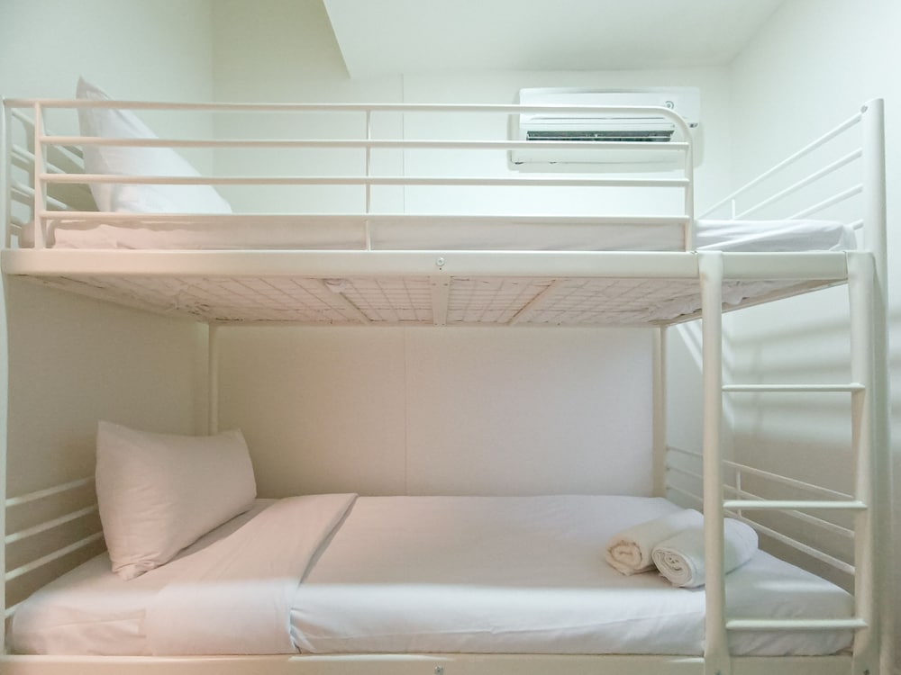 comfortable and tidy 2br at vida view apartment