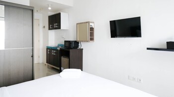 comfy and modern studio no kitchen at orchard supermall mansion apartment