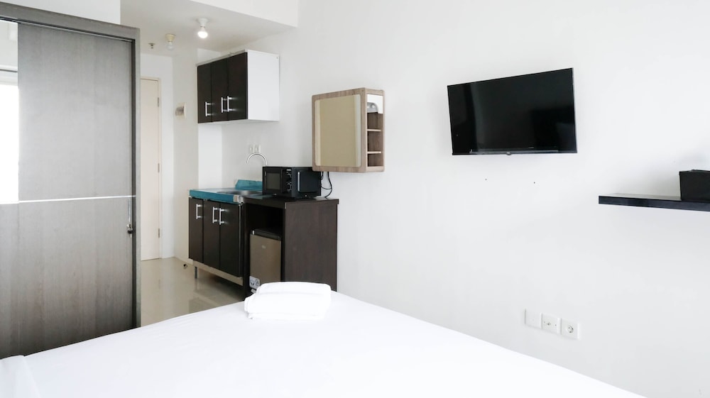 comfy and modern studio no kitchen at orchard supermall mansion apartment