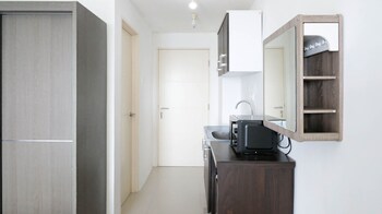 comfy and modern studio no kitchen at orchard supermall mansion apartment
