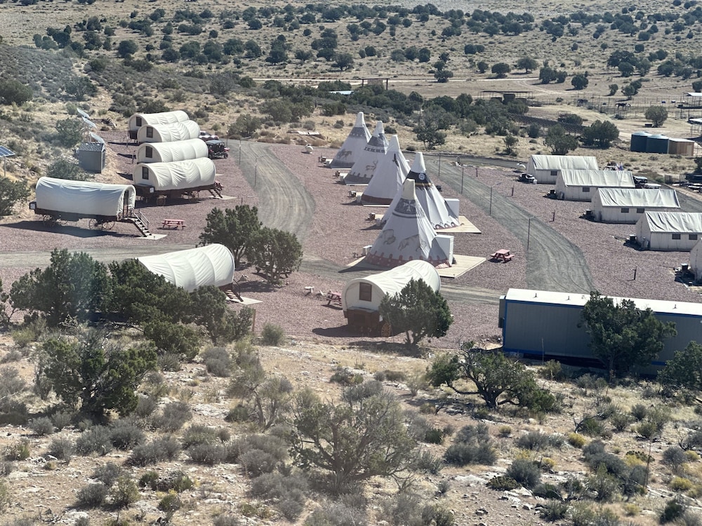 grand canyon glamping resort