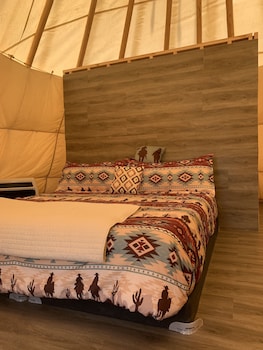 grand canyon glamping resort