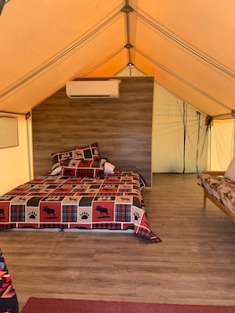 grand canyon glamping resort