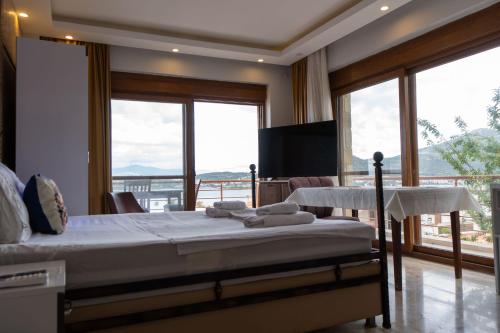 stone house foca butik otel