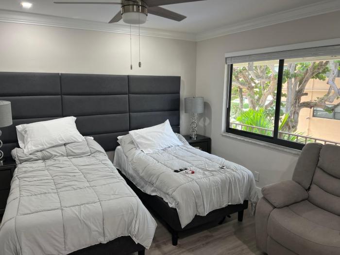 sea echo apartment motel