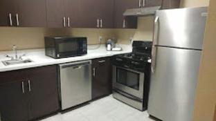 moulton inn and suites