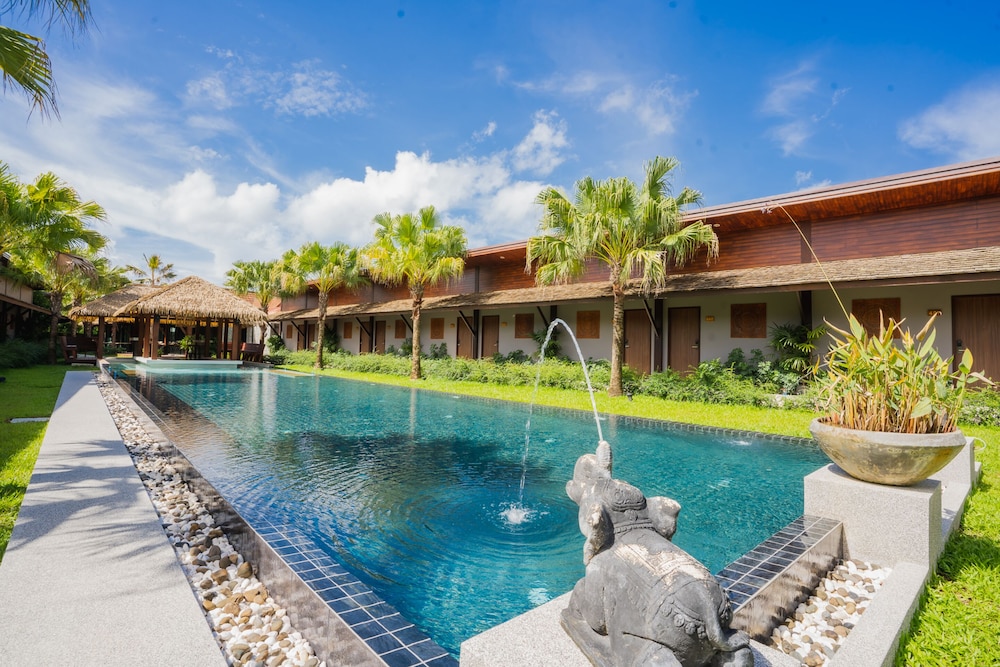 malabar pool villa phuket