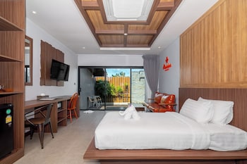 malabar pool villa phuket