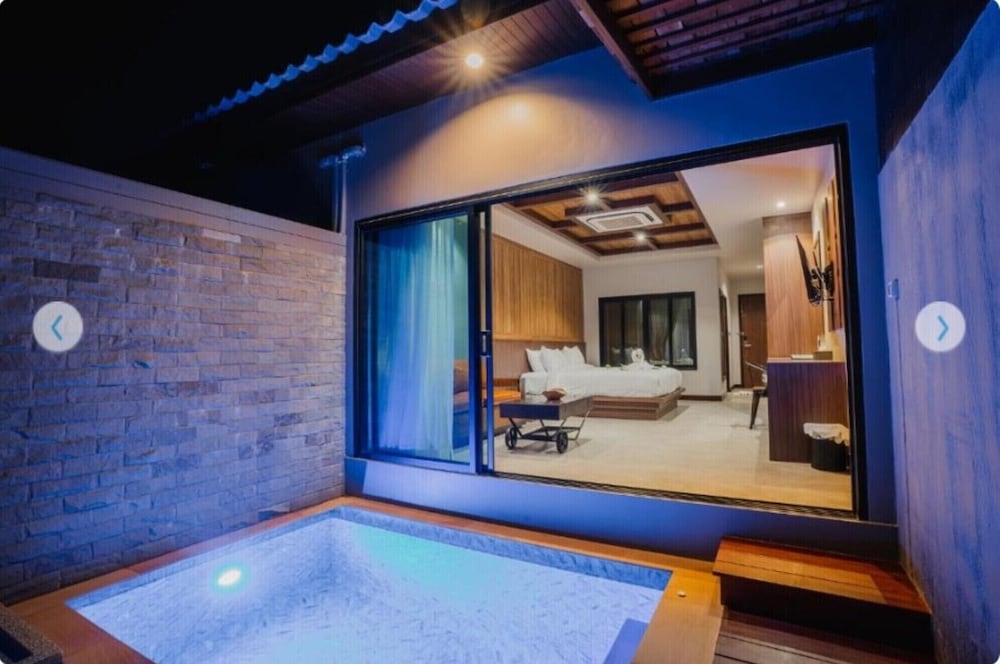 malabar pool villa phuket