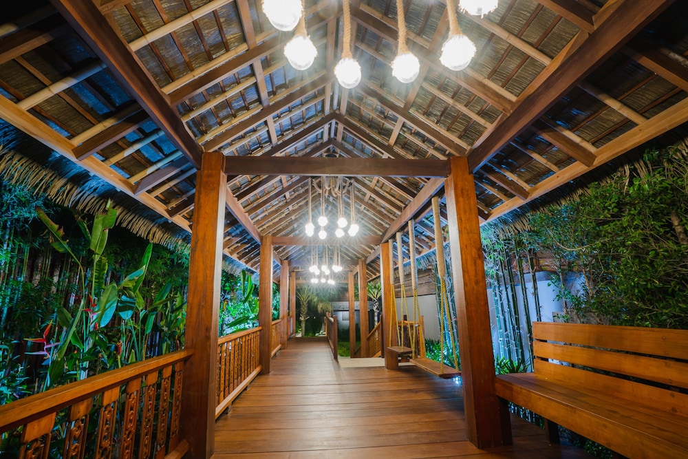 malabar pool villa phuket