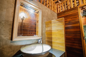 malabar pool villa phuket