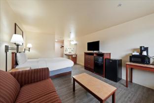 quincy inn and suites