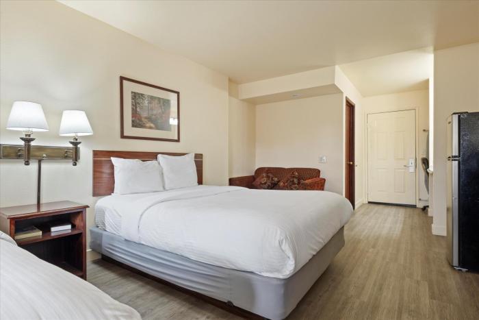 quincy inn and suites