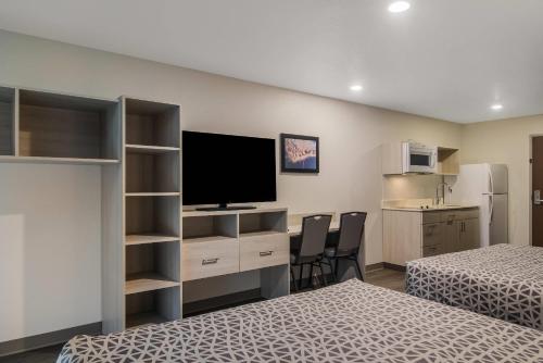woodspring suites jacksonville orange park