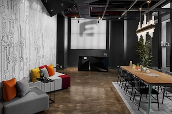 aloft new york chelsea