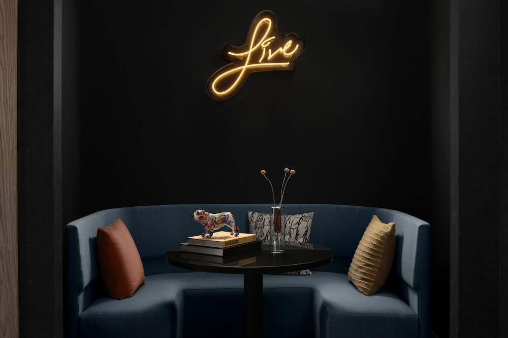 aloft new york chelsea