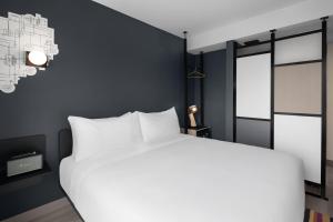 aloft new york chelsea