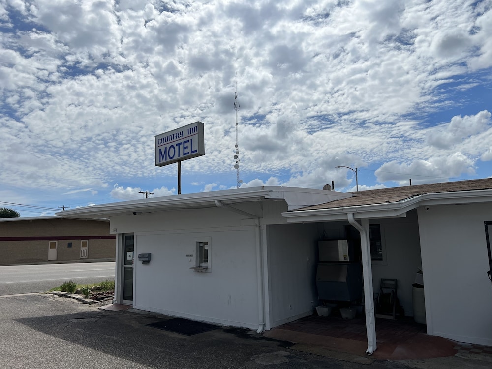 country inn giddings