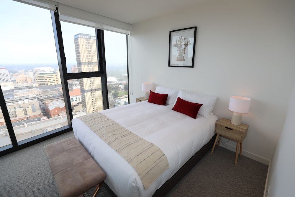 realm apartments by cllix