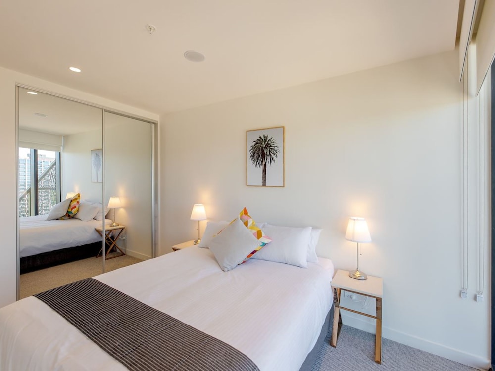 realm apartments by cllix