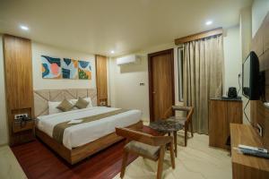 hotel emerald