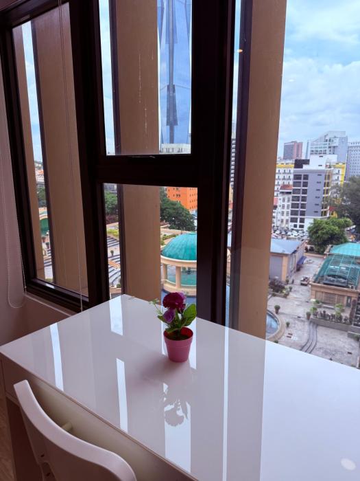 ceylonz suites bukit ceylon by roomy