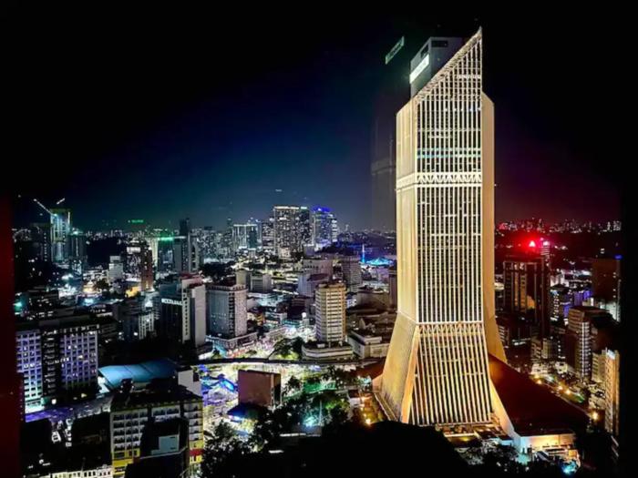 ceylonz suites bukit ceylon by roomy