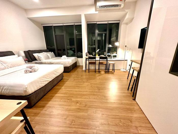 ceylonz suites bukit ceylon by roomy