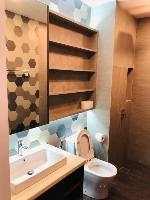 ceylonz suites bukit ceylon by roomy