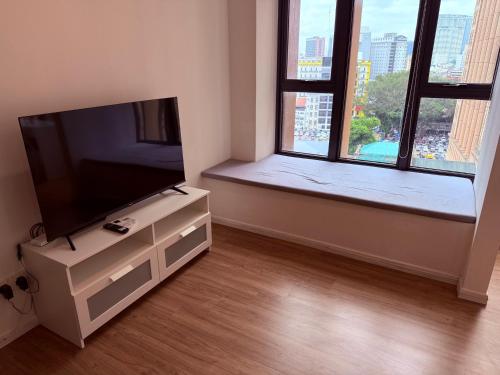 ceylonz suites bukit ceylon by roomy