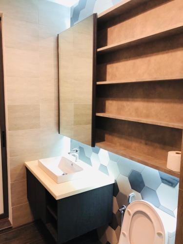 ceylonz suites bukit ceylon by roomy