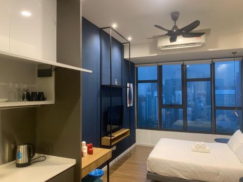 ceylonz suites bukit ceylon by roomy