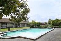 airport garden inn hotel