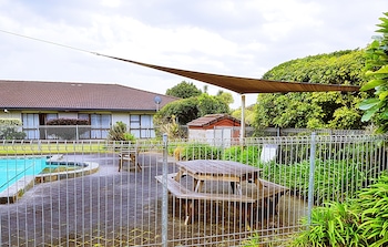 airport garden inn hotel